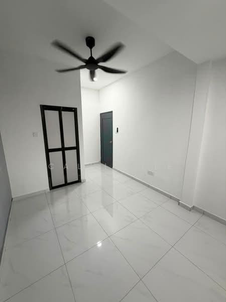Rumah Teres 1 Tingkat untuk Dijual di Taman Universiti (Skudai) - Calvin Lee - PropertyGuru.com.my