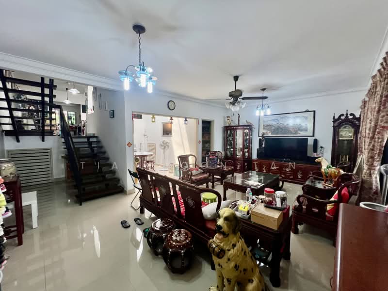 2-storey Terraced House for Sale in Taman Seputeh (Seputeh) - Tian Soon Tan - Living Room - PropertyGuru.com.my