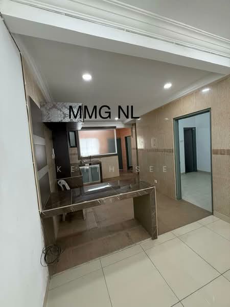 Rumah Teres untuk Disewa di Bandar Botanic (Klang) - Keith See - Kitchen - PropertyGuru.com.my