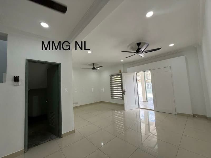 Rumah Teres untuk Disewa di Bandar Botanic (Klang) - Keith See - Living Room - PropertyGuru.com.my