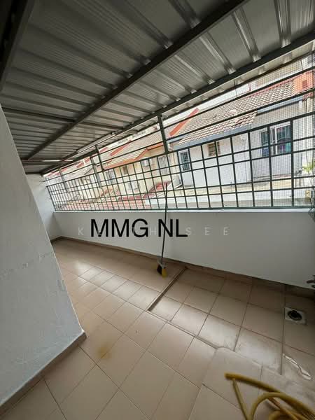 Rumah Teres untuk Disewa di Bandar Botanic (Klang) - Keith See - Balcony - PropertyGuru.com.my