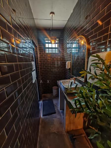 Shop for Rent in Bukit Indah (Iskandar Puteri (Nusajaya)) - Max Loh - Bathroom - PropertyGuru.com.my