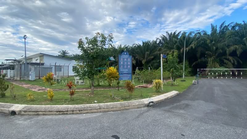 Rumah Teres 2 Tingkat untuk Dijual di Tanjong Duabelas (Selangor) - Mohd Faizal - Exterior - PropertyGuru.com.my
