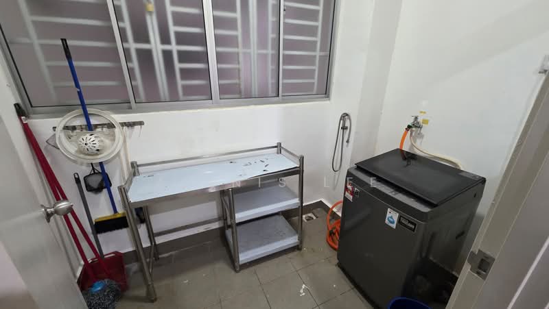 Service Residence for Sale at Meridin Bayvue Serviced Apartment - Alanis Lee - PropertyGuru.com.my