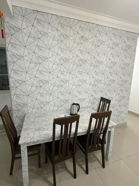 Servis Apartment untuk Disewa di Subang Avenue - Yee Cheak Chen - Dining Room - PropertyGuru.com.my