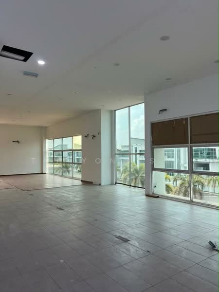 Semi-D Factory for Rent in Taman Perindustrian Air Hitam (Klang) - Teh Yong San - Interior - PropertyGuru.com.my