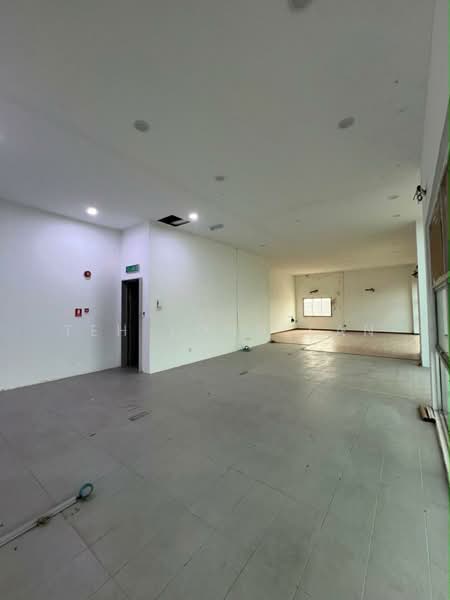Semi-D Factory for Rent in Taman Perindustrian Air Hitam (Klang) - Teh Yong San - Interior - PropertyGuru.com.my