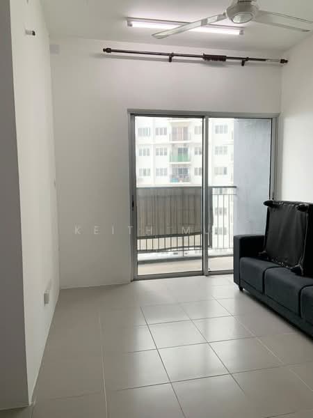 Pangsapuri untuk Dijual di Residensi Metro Kepong - Keith Mun - Living Room - PropertyGuru.com.my