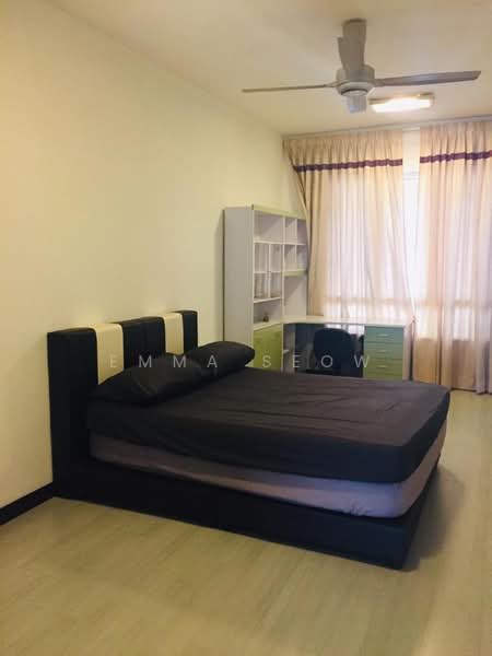 Condominium for Rent at Putra Marine Resort - Emma Seow - Bedroom - PropertyGuru.com.my