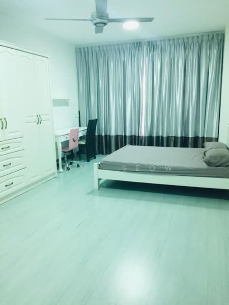 Condominium for Rent at Putra Marine Resort - Emma Seow - Bedroom - PropertyGuru.com.my