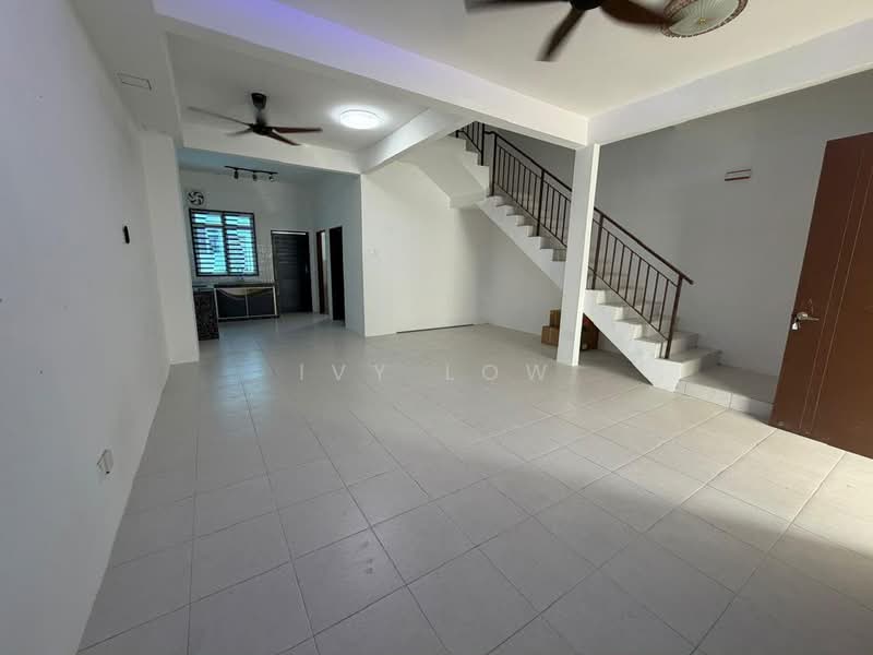 Rumah Teres 2 Tingkat untuk Disewa di Kota Tinggi (Johor) - Ivy Low - Interior - PropertyGuru.com.my