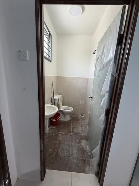 Rumah Teres 2 Tingkat untuk Disewa di Kota Tinggi (Johor) - Ivy Low - Bathroom - PropertyGuru.com.my