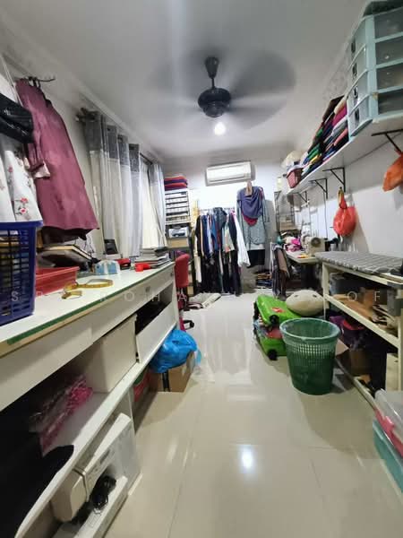 Bungalow House untuk Dijual di Kampung Sungai Plong (Sungai Buloh) - Sri Rohayu Yusof - PropertyGuru.com.my