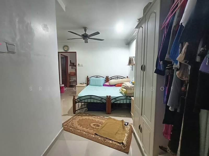 Bungalow for Sale in Kampung Sungai Plong (Sungai Buloh) - Sri Rohayu Yusof - PropertyGuru.com.my