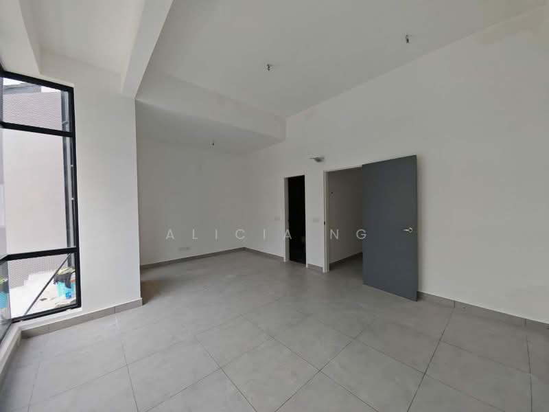 2-storey Terraced House for Sale in Taman Mount Austin (Tebrau) - Alicia Ng - PropertyGuru.com.my
