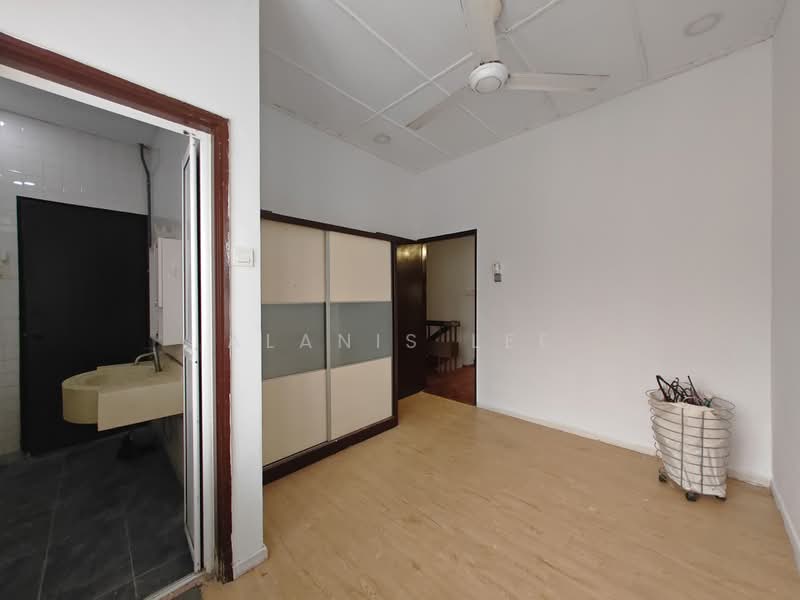 1.5-storey Terraced House for Rent in Perling (Skudai) - Alanis Lee - PropertyGuru.com.my