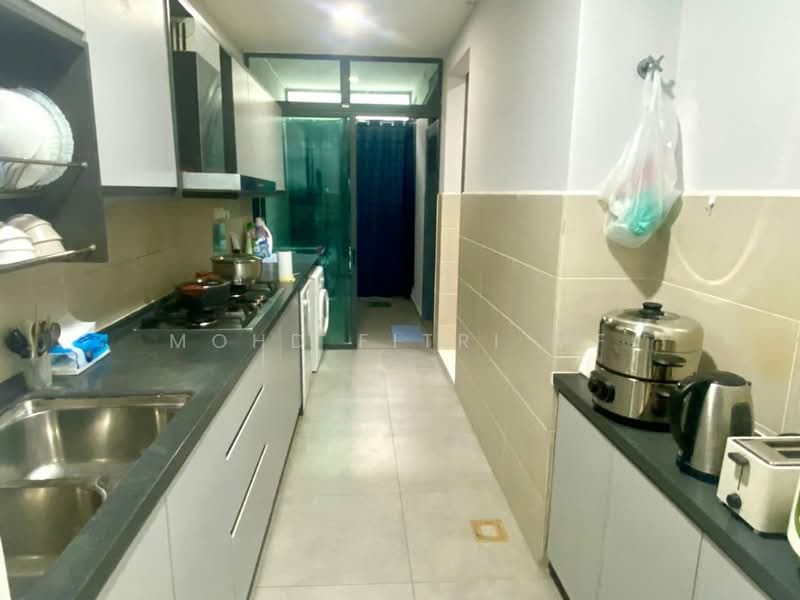 4-storey Terraced House for Rent in Cyber 9 (Cyberjaya) - Mohd Fitri MF - Kitchen - PropertyGuru.com.my