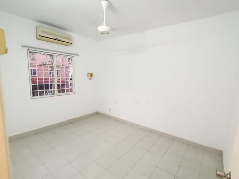 Flat for Sale at Rajawali Apartment - Yean Ma - Interior - PropertyGuru.com.my