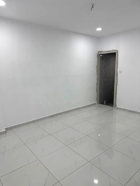 Rumah Teres 2-Tingkat untuk Dijual di Taman Molek (Johor Bahru) - Calvin Lee - PropertyGuru.com.my