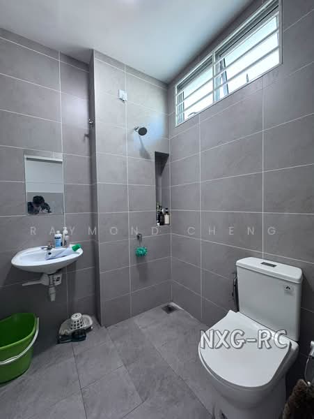 2-storey Terraced House for Sale in Bandar Rimbayu (Telok Panglima Garang) - Raymond Cheng - Bathroom - PropertyGuru.com.my