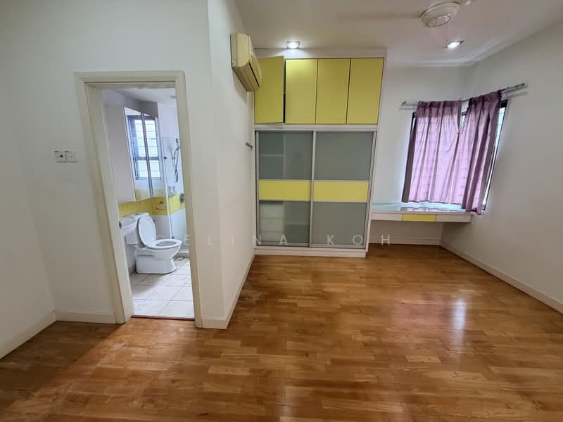 3-storey Terraced House for Sale in Southlake (Batu) - Celina Koh - PropertyGuru.com.my