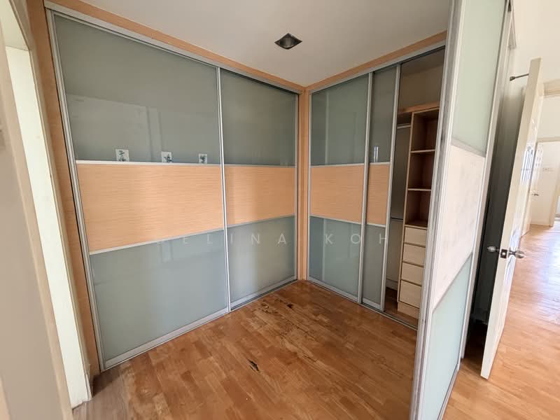 3-storey Terraced House for Sale in Southlake (Batu) - Celina Koh - PropertyGuru.com.my