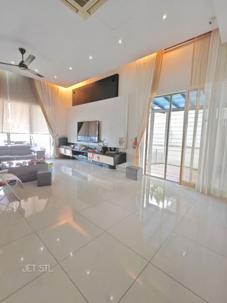 Semi-Detached House for Sale in Setia Damai (Setia Alam) - Daniel Kok - Living Room - PropertyGuru.com.my