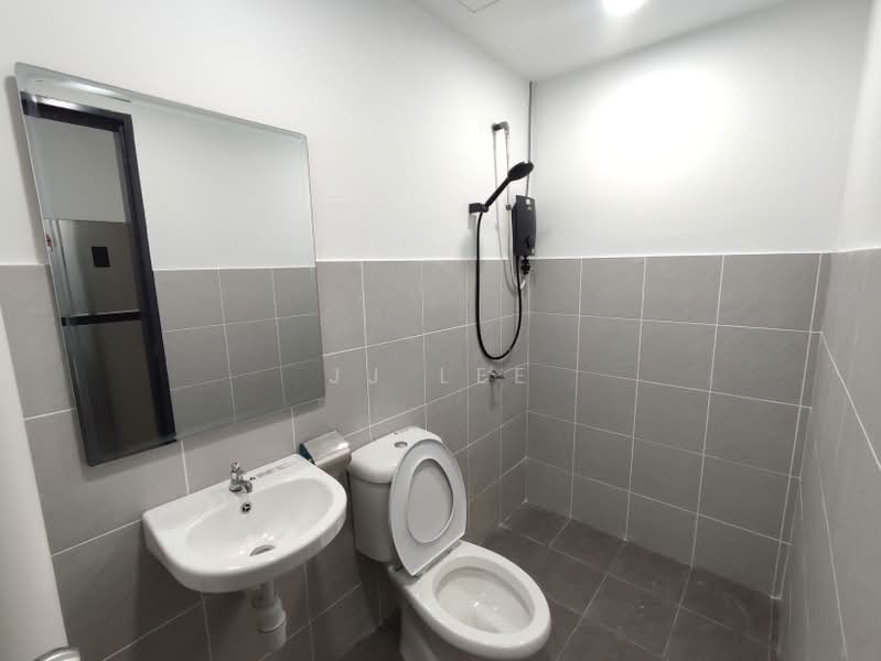 Apartment for Rent at Residensi Metro Kepong - JJ Lee - Bathroom - PropertyGuru.com.my