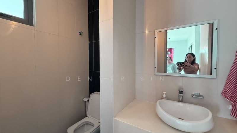 Semi-Detached House for Sale in Saujana Impian (Kajang) - Denver Sin - Bathroom - PropertyGuru.com.my