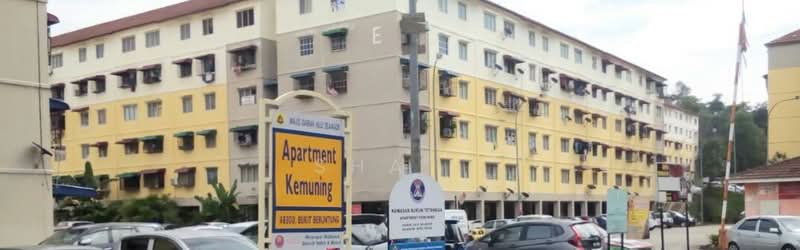 Pangsapuri untuk Disewa di Kemuning Apartment - Sha . - Exterior - PropertyGuru.com.my