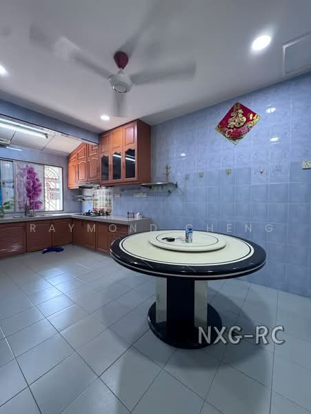Rumah Teres 1 Tingkat untuk Disewa di Taman Sentosa (Klang) - Raymond Cheng - Kitchen - PropertyGuru.com.my