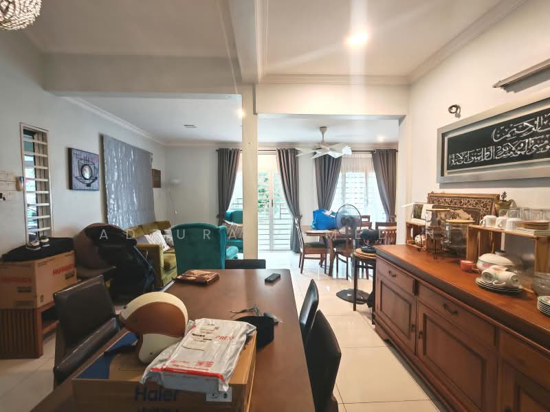 Bungalow for Sale in SS1 (Petaling Jaya) - Adzura Zamedin - Living Room - PropertyGuru.com.my