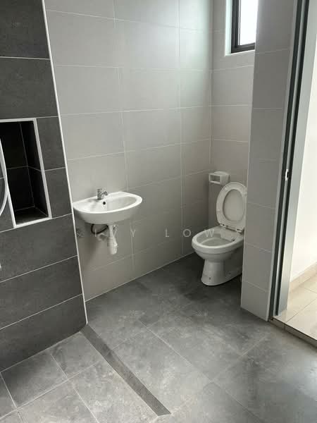 Terraced House for Rent in Johor Bahru (Johor) - Ivy Low - Bathroom - PropertyGuru.com.my