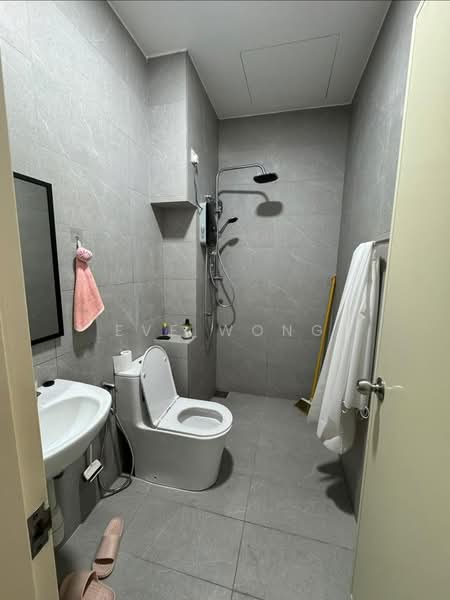 Semi-Detached House for Sale in Setia Alam (Selangor) - Eve Wong - Bathroom - PropertyGuru.com.my