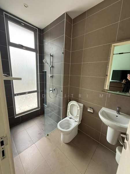 2-storey Terraced House for Rent in Cyberjaya (Selangor) - Mohd Fitri MF - Bathroom - PropertyGuru.com.my