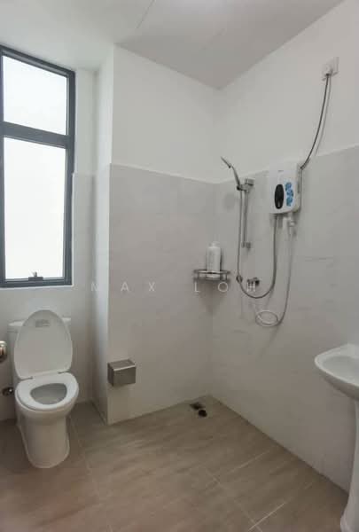 Semi-Detached House for Rent in Forest City (Gelang Patah) - Max Loh - Bathroom - PropertyGuru.com.my