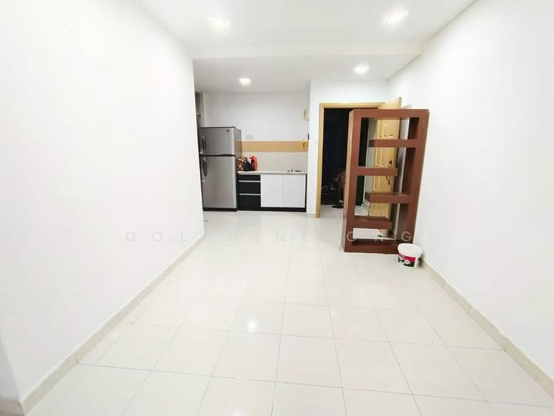 Pangsapuri untuk Dijual di Kipark Apartment - Dolphine Ong - Kitchen - PropertyGuru.com.my