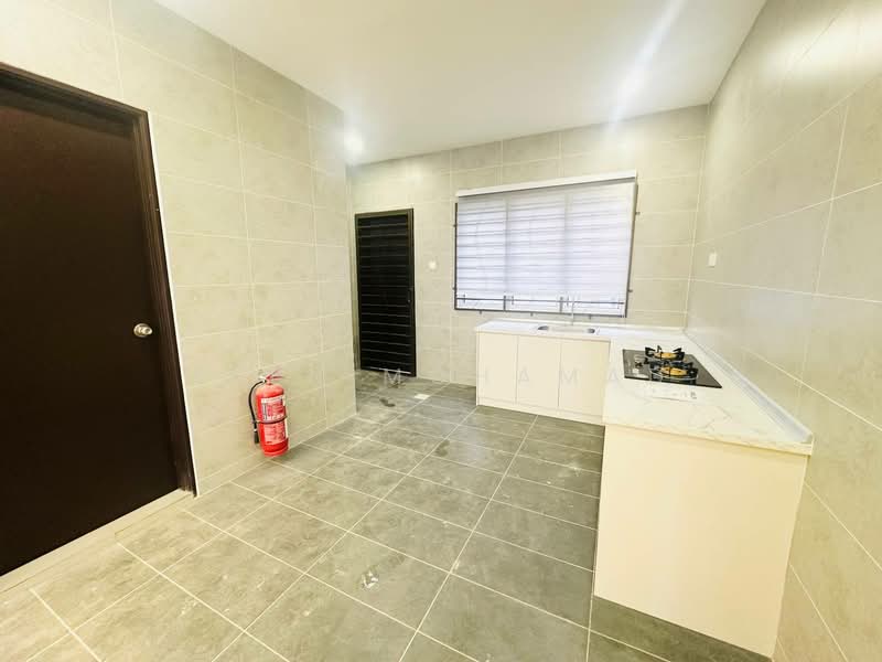 Rumah Teres 2 Tingkat untuk Dijual di Kota Warisan (Sepang) - Reen Mohamad - Kitchen - PropertyGuru.com.my