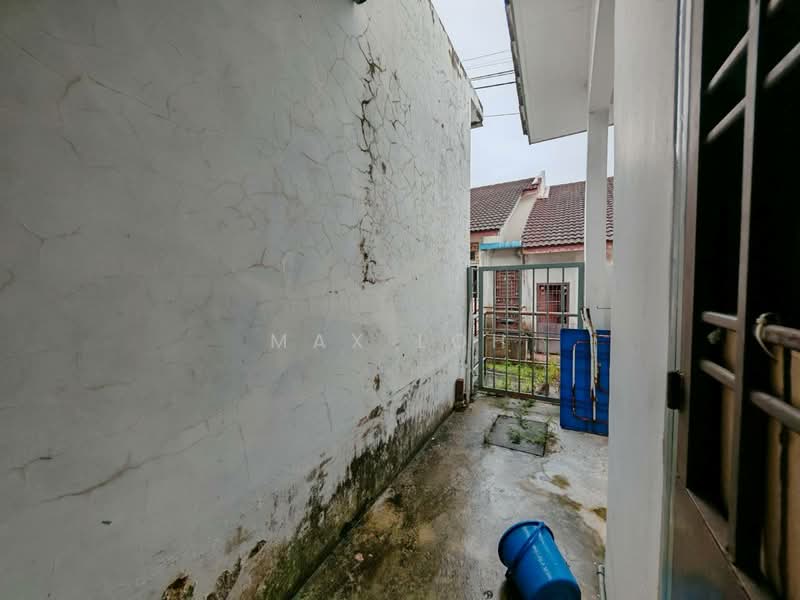 1-storey Terraced House for Sale in Kangkar Pulai (Skudai) - Max Loh - Exterior - PropertyGuru.com.my