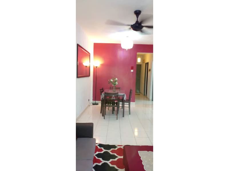 Pangsapuri untuk Disewa di Impian Apartment - Sha . - Dining Room - PropertyGuru.com.my