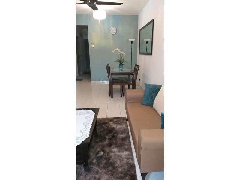 Pangsapuri untuk Disewa di Impian Apartment - Sha . - Living Room - PropertyGuru.com.my