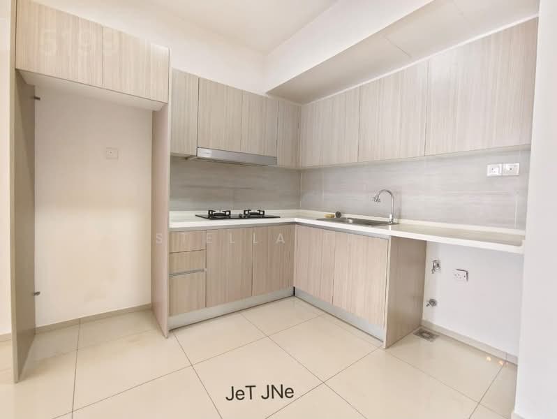 Servis Apartment untuk Disewa di Gravit8, Klang - Stella Tan - Kitchen - PropertyGuru.com.my