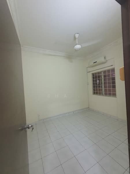Pangsapuri untuk Dijual di Apartment Selasih - Sha . - Interior - PropertyGuru.com.my