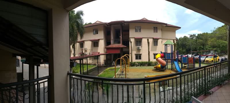 Pangsapuri untuk Dijual di Apartment Selasih - Sha . - Exterior - PropertyGuru.com.my