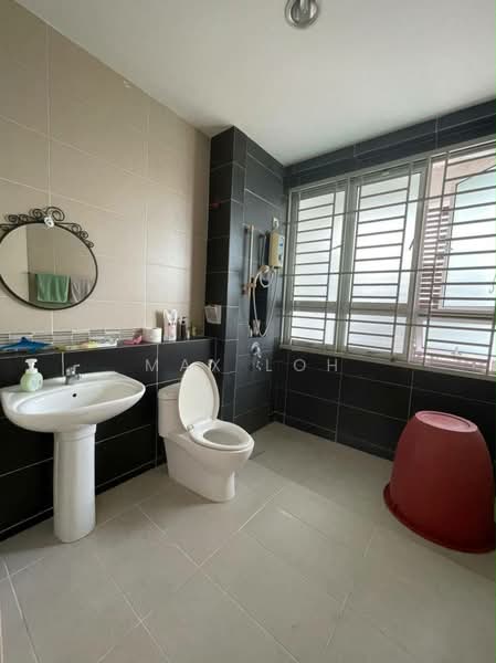 Rumah Kluster untuk Dijual di Taman Nusa Bestari (Iskandar Puteri (Nusajaya)) - Max Loh - Bathroom - PropertyGuru.com.my