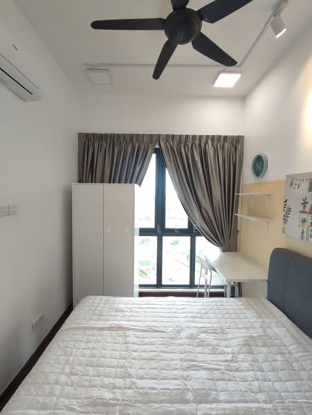Servis Apartment untuk Disewa di SkyVille 8 @ Benteng 8 - JJ Lee - Bedroom - PropertyGuru.com.my