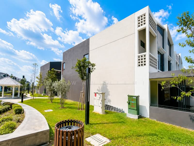 Rumah Teres 2-Tingkat untuk Dijual di Elmina (Shah Alam) - Hazwan Hilmi - Exterior - PropertyGuru.com.my