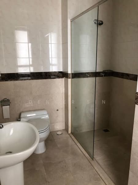 Rumah Banglo untuk Dijual di Ukay Perdana (Ulu Kelang) - Denver Sin - Bathroom - PropertyGuru.com.my