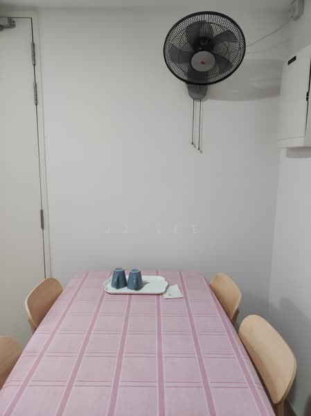 Servis Apartment untuk Disewa di SqWhere Service Apartments - JJ Lee - Dining Room - PropertyGuru.com.my