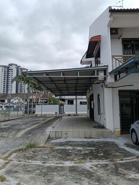 1-storey Terraced House for Sale in Taman Bukit Mewah (Tampoi) - Max Loh - Exterior - PropertyGuru.com.my